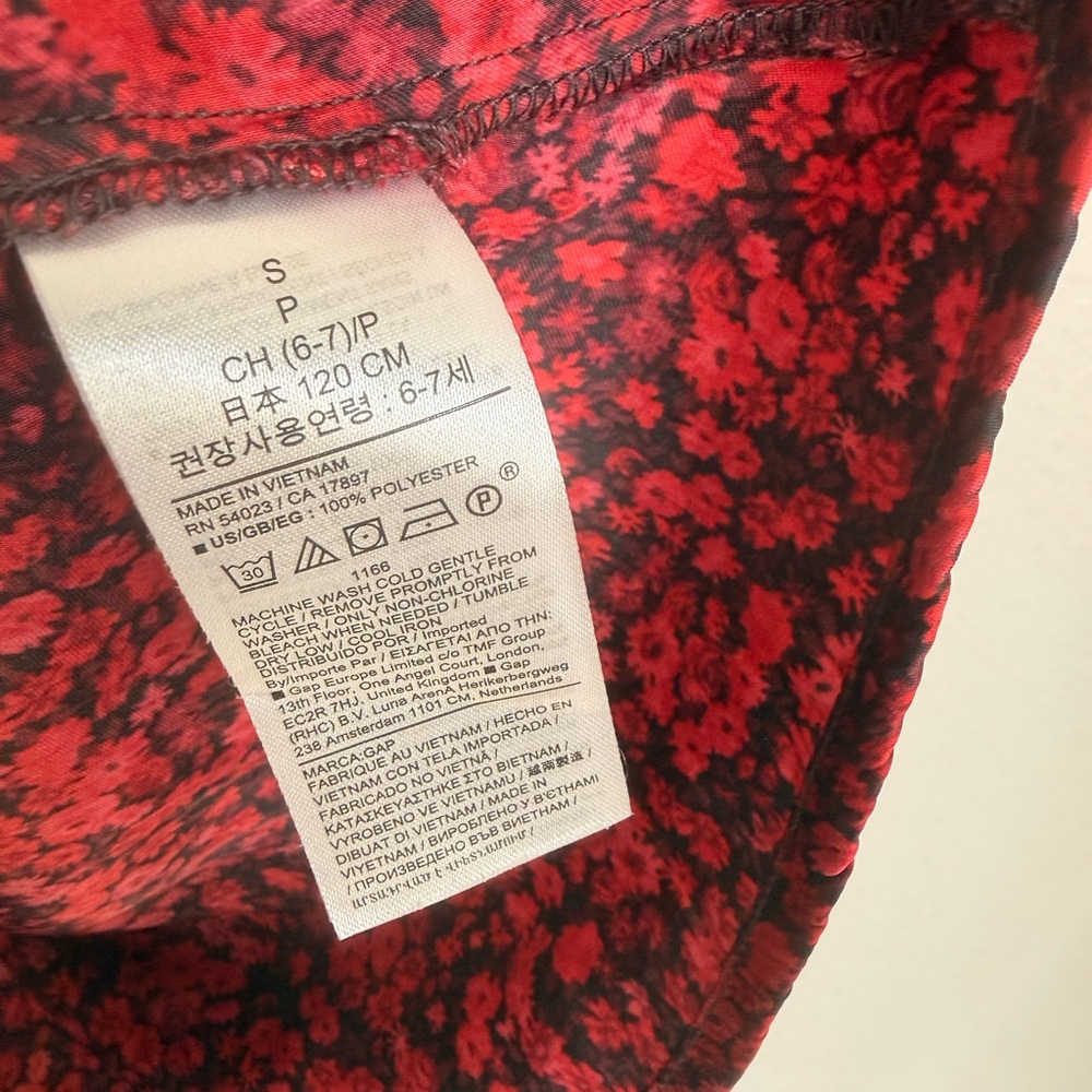 Gap Girls red floral Blouse size: 6-7 Years - Picture 4 of 5